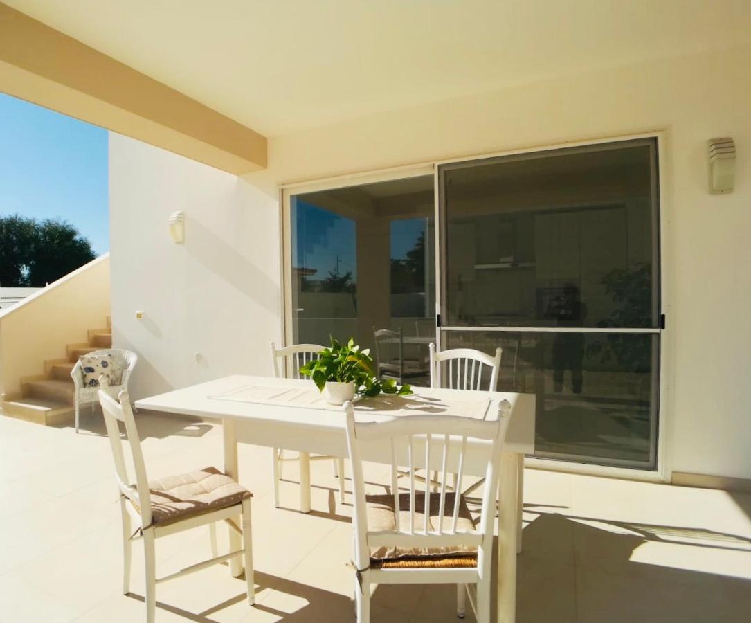 Dolcevitasuites - Modern 3 Bdr Villa In S. Lorenzo Reitani Luaran gambar